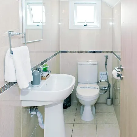 Nissini Nero, 3 Bedroom With Private Pool, 5 Min To The Agia Napa