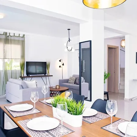 Nissini Nero, 3 Bedroom With Private Pool, 5 Min To The Agia Napa