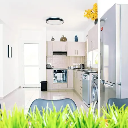 Villa Nissini Nero, 3 Bedroom With Private Pool, 5 Min To The *