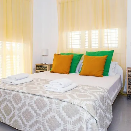 Nissini Nero, 3 Bedroom With Private Pool, 5 Min To The Ayia Napa