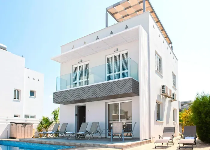 Nissini Nero, 3 Bedroom With Private Pool, 5 Min To The فيلة أيا نابا