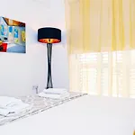 别墅 Nissini Nero, 3 Bedroom With Private Pool, 5 Min To The *