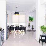 Nissini Nero, 3 Bedroom With Private Pool, 5 Min To The 别墅 *