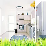 别墅 Nissini Nero, 3 Bedroom With Private Pool, 5 Min To The *