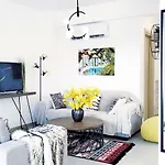 别墅 Nissini Nero, 3 Bedroom With Private Pool, 5 Min To The 圣纳帕